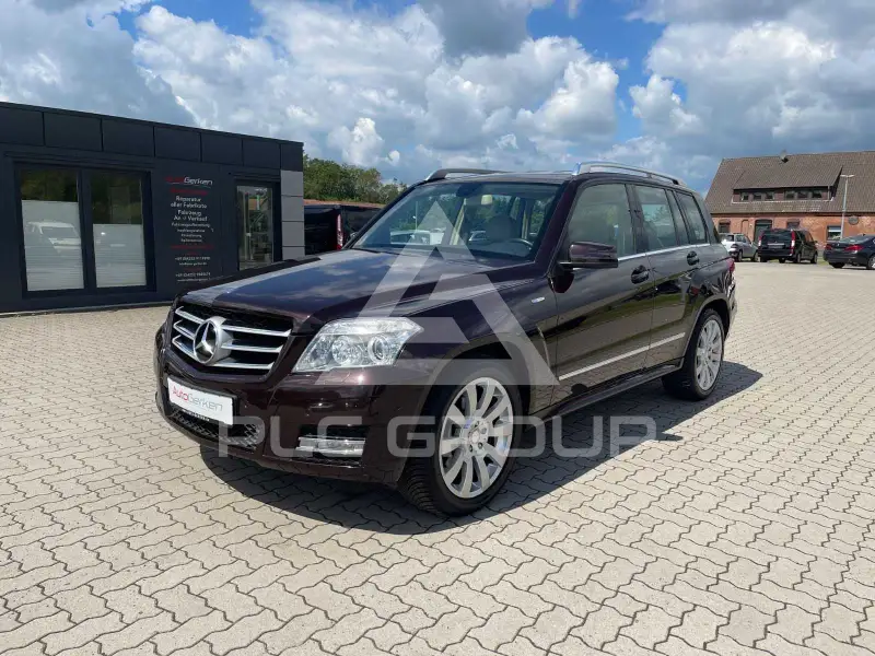 2011 Mercedes Benz GLK 220
