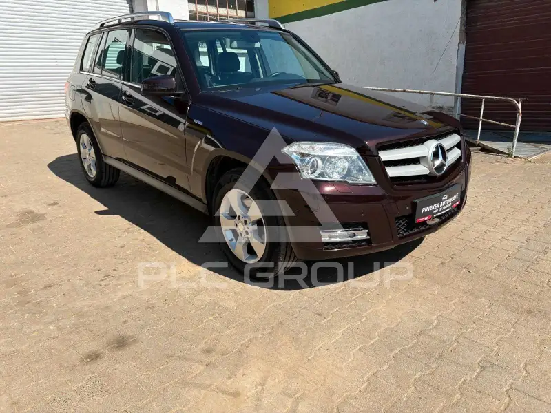 2011 Mercedes Benz GLK 220