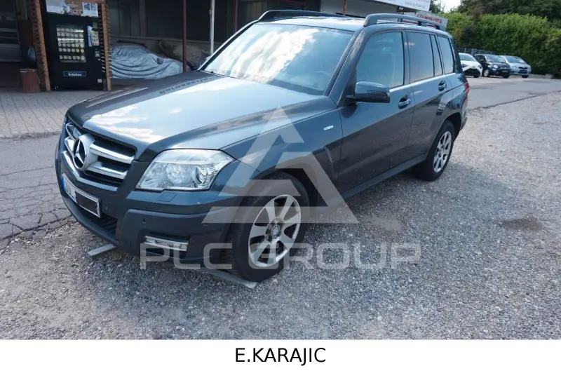 2011 Mercedes Benz GLK 220