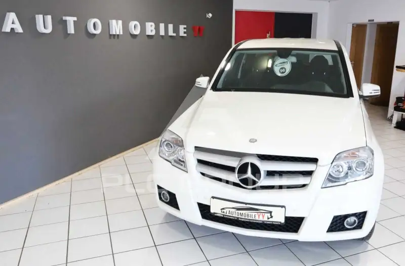 2011 Mercedes Benz GLK 220