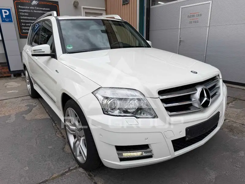 2011 Mercedes Benz GLK 220
