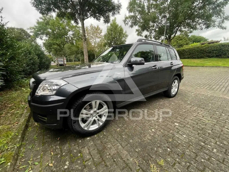 2011 Mercedes Benz GLK 220