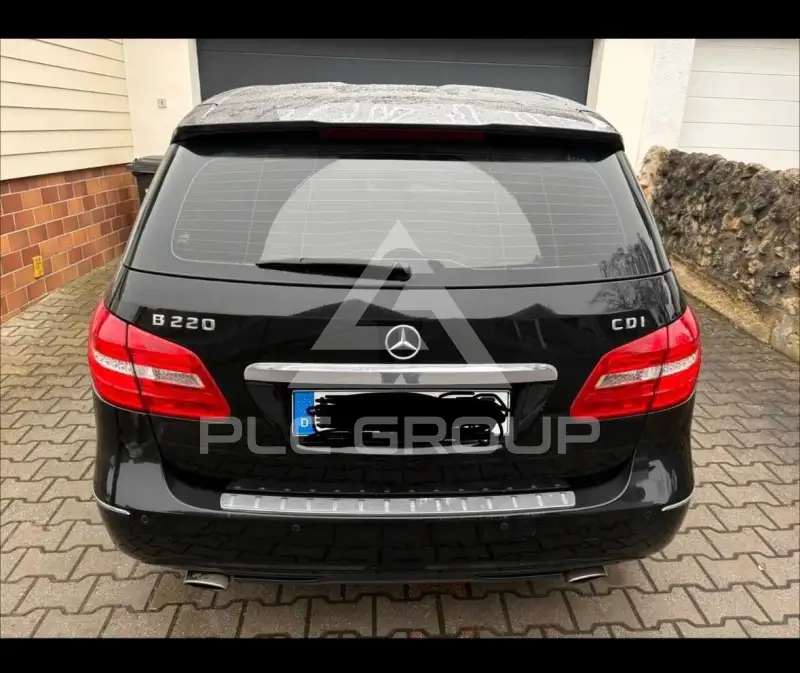 2011 Mercedes Benz B 220