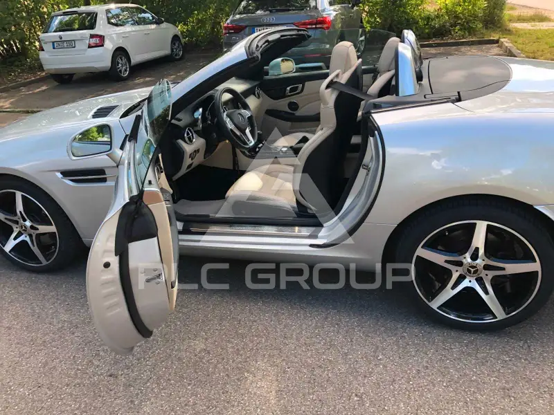 2011 Mercedes Benz SLK 250