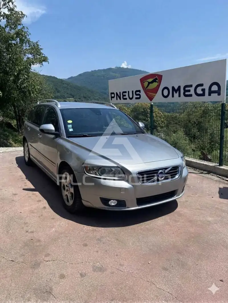 2011 Volvo V50