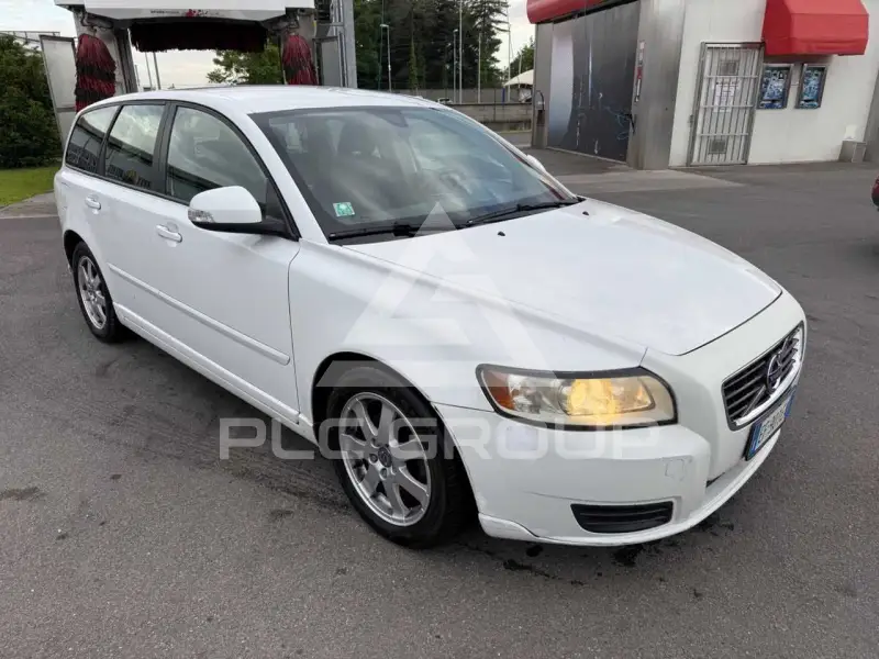2011 Volvo V50