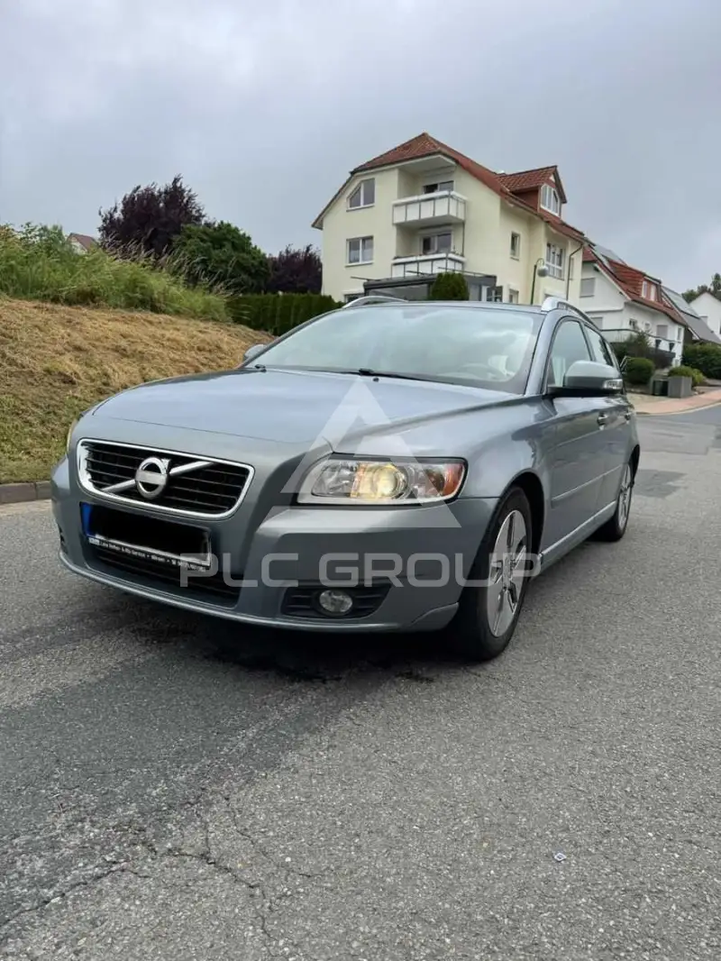 2011 Volvo V50