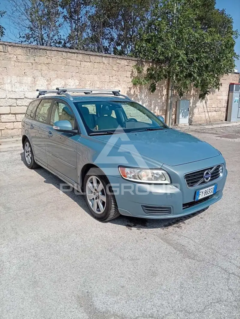2011 Volvo V50