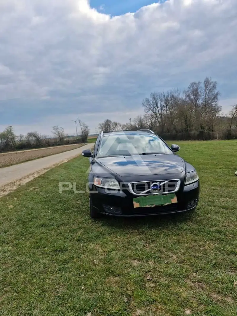 2011 Volvo V50