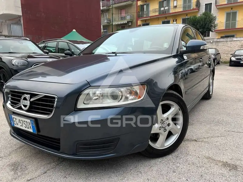 2011 Volvo V50