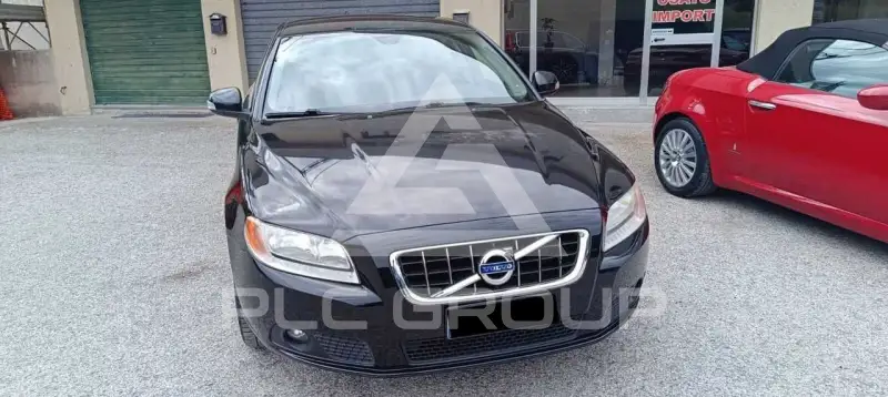 2011 Volvo V70