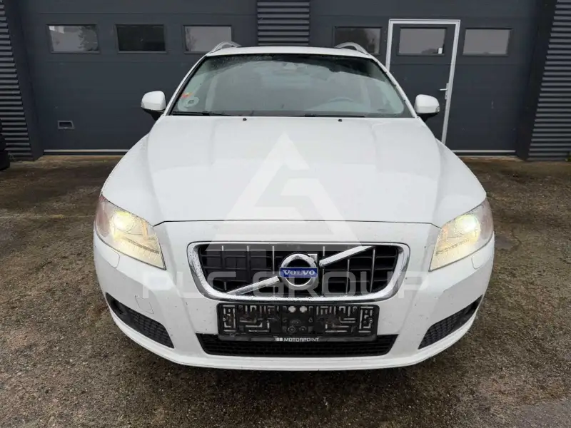 2011 Volvo V70