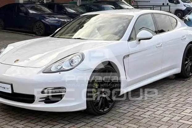 2011 Porsche Panamera
