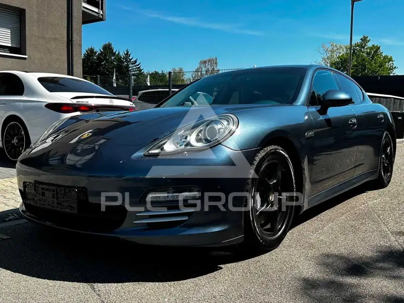 2011 Porsche Panamera