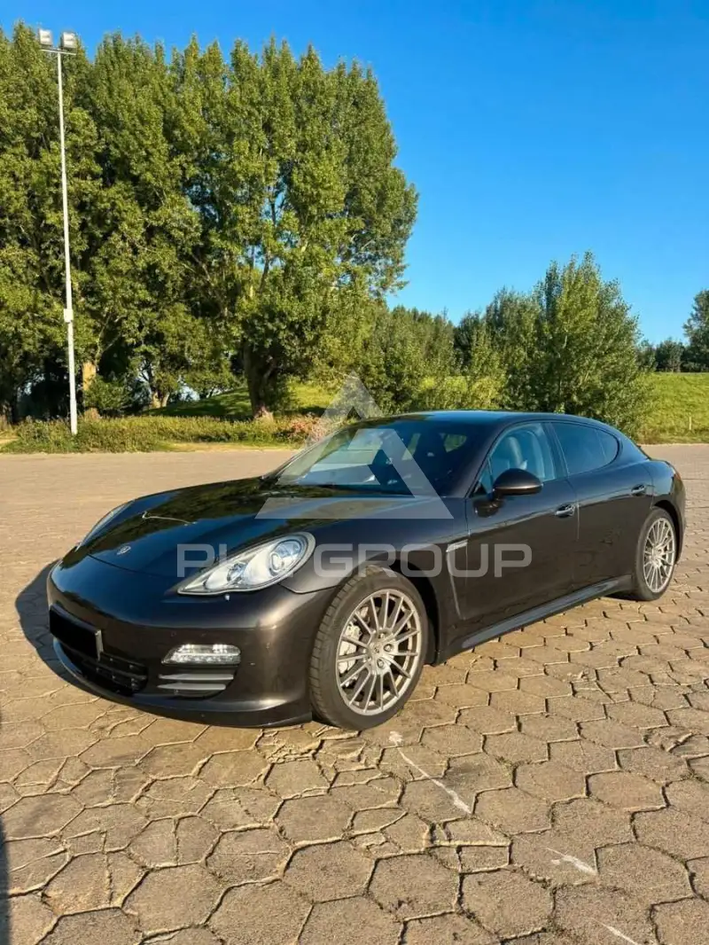 2011 Porsche Panamera