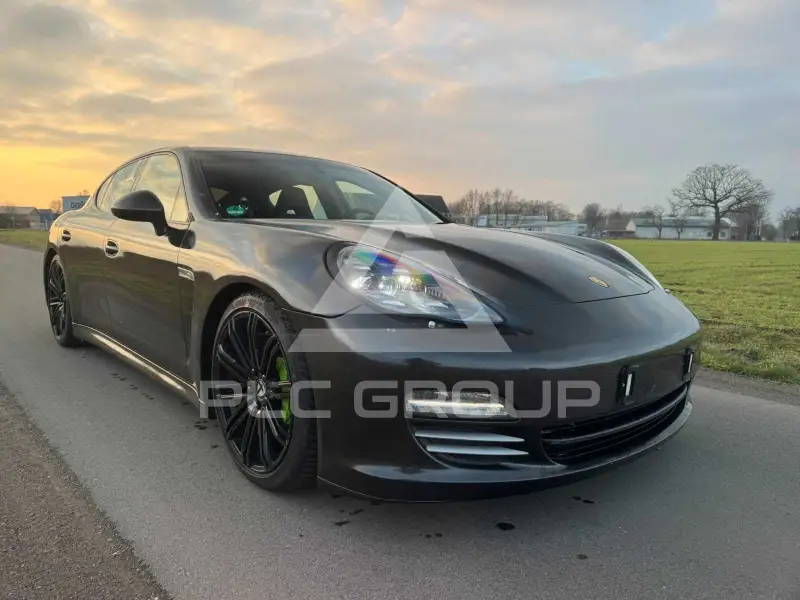 2011 Porsche Panamera