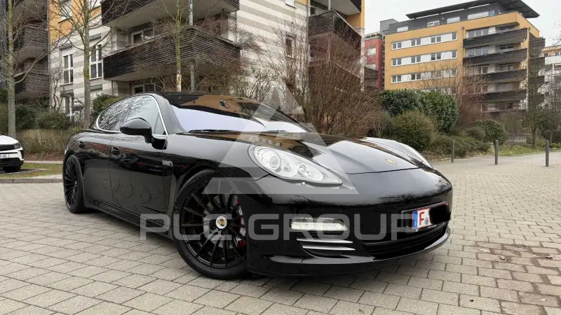 2011 Porsche Panamera