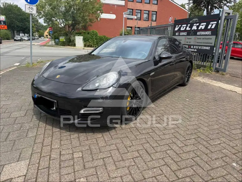2011 Porsche Panamera