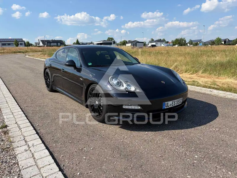 2011 Porsche Panamera