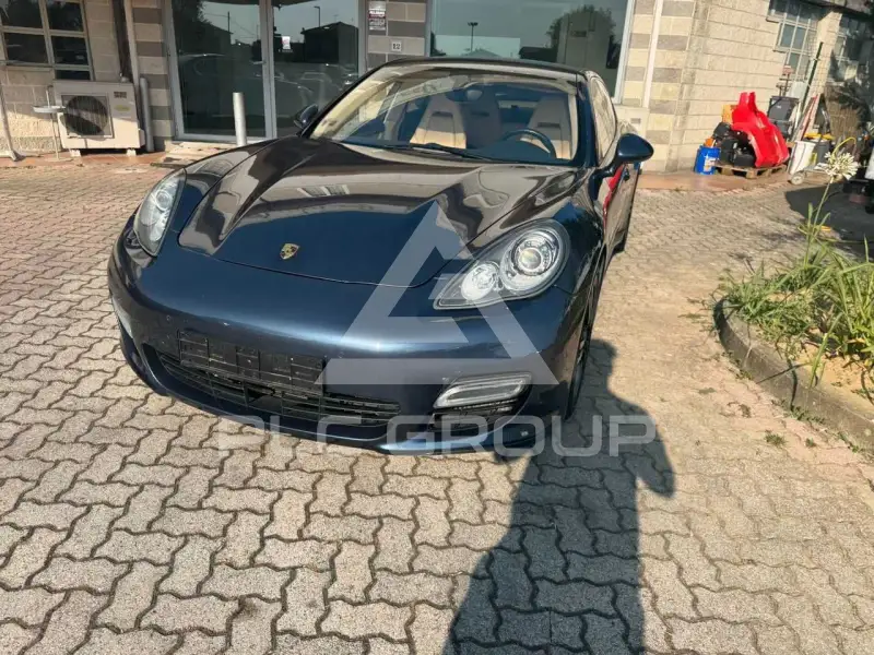 2011 Porsche Panamera
