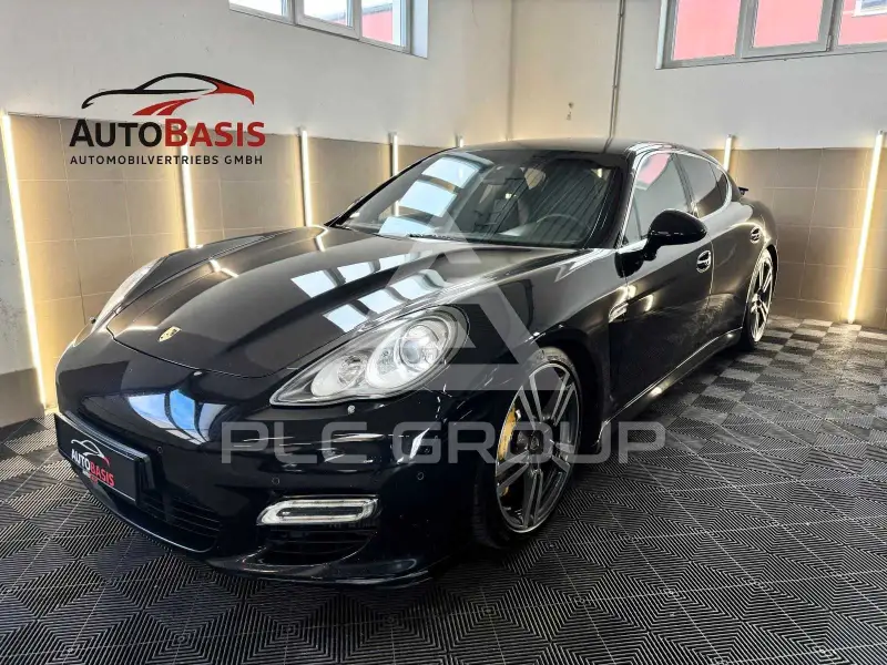 2011 Porsche Panamera