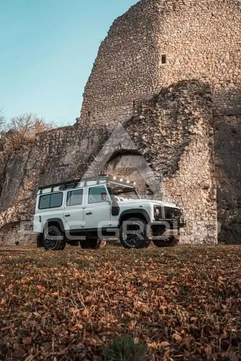 2011 Land Rover DEFENDER