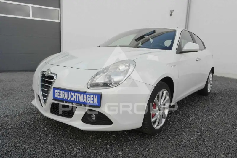 2011 Alfa Romeo Giulia