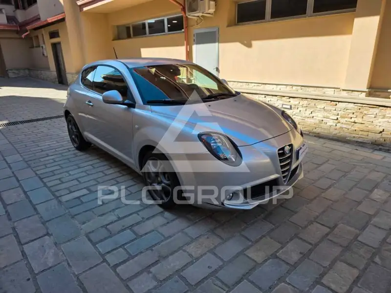 2011 Alfa Romeo Mito