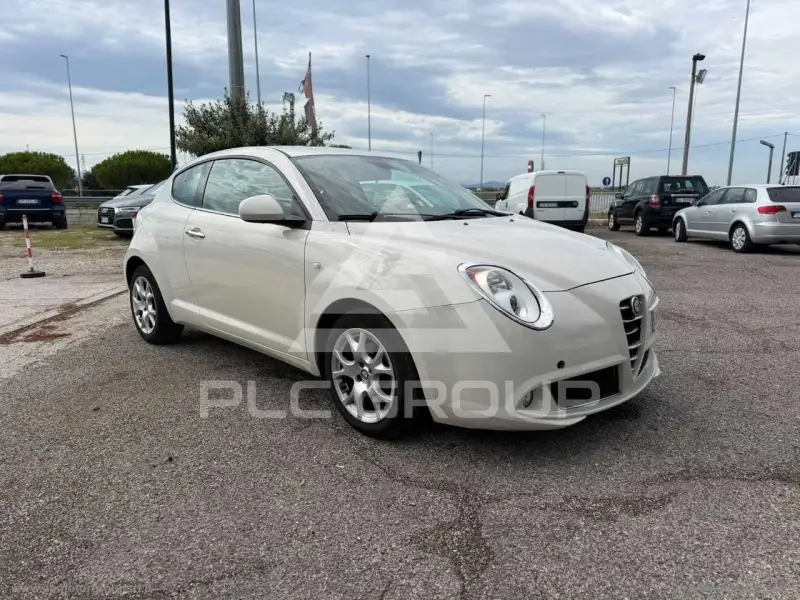 2011 Alfa Romeo Mito