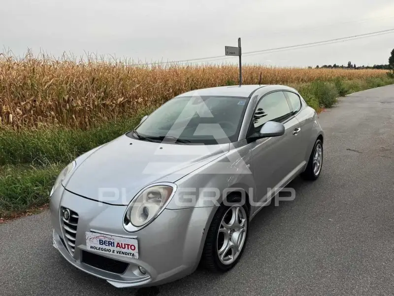 2011 Alfa Romeo Mito