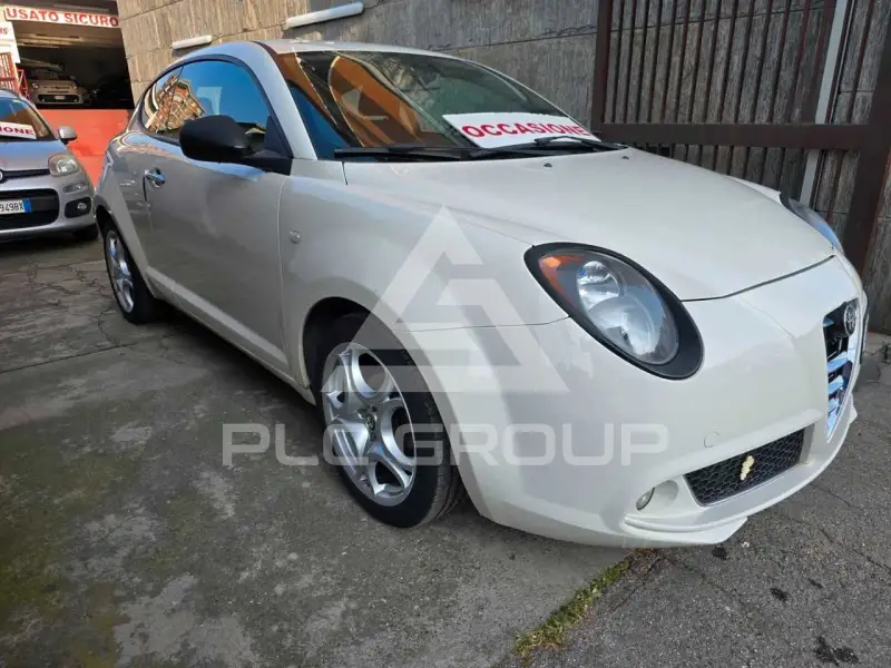 2011 Alfa Romeo Mito