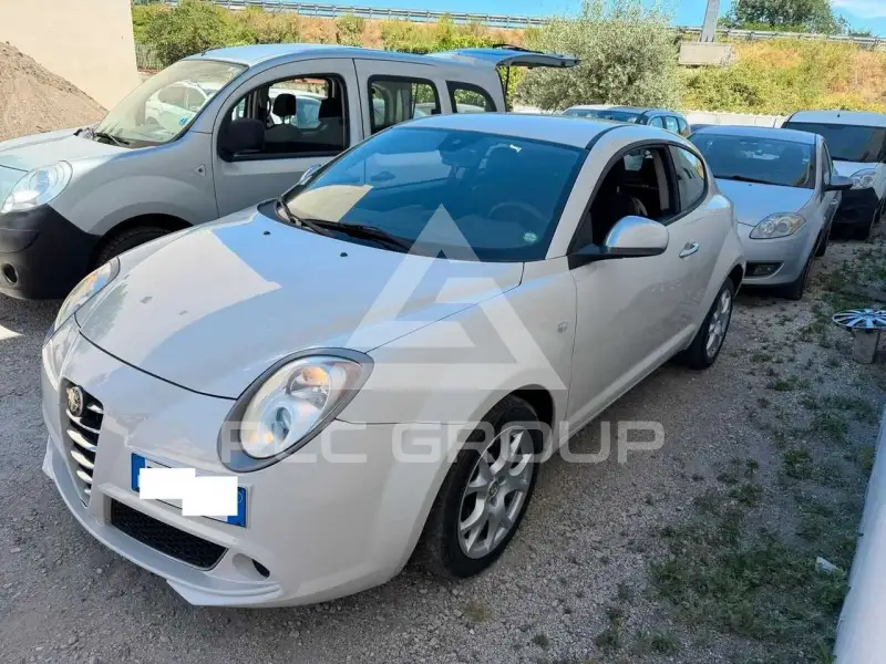 2011 Alfa Romeo Mito
