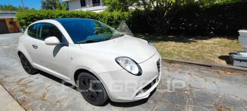 2011 Alfa Romeo Mito