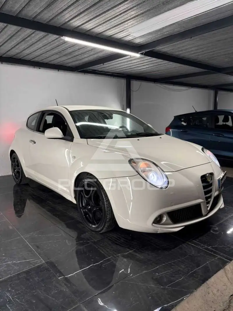 2011 Alfa Romeo Mito