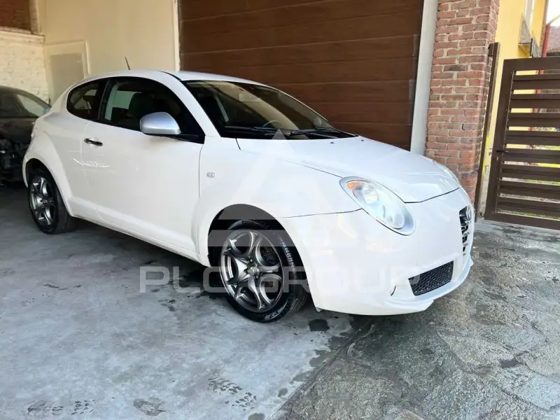2011 Alfa Romeo Mito