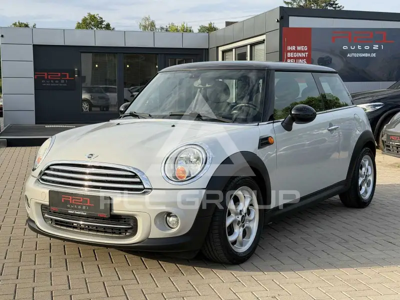 2011 Mini COOPER