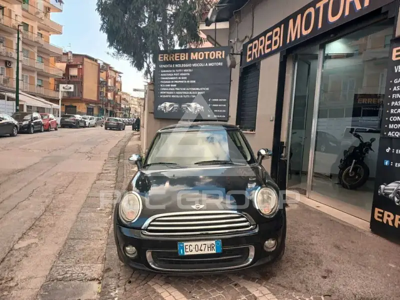 2011 Mini COOPER