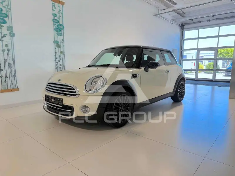 2011 Mini COOPER