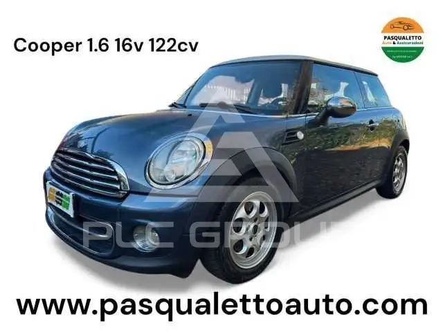 2011 Mini COOPER