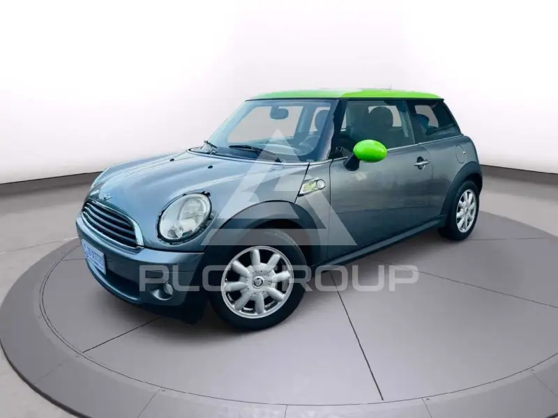 2011 Mini COOPER