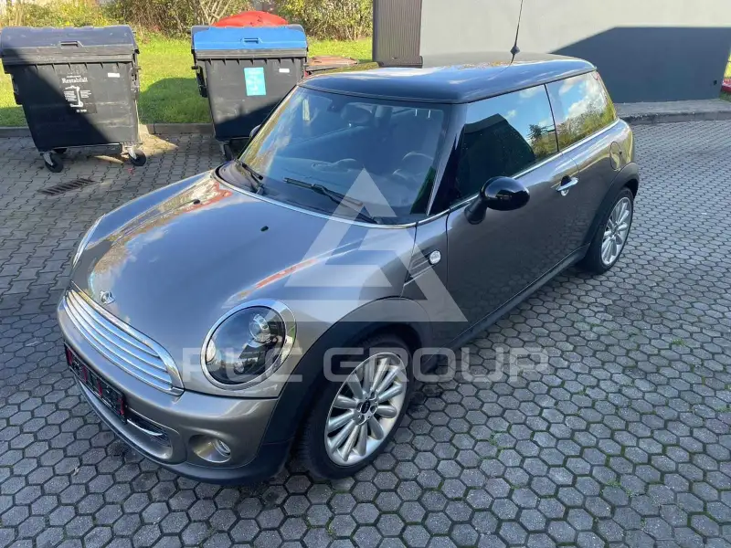 2011 Mini COOPER