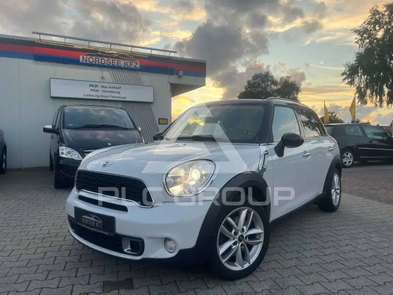 2011 Mini COOPER