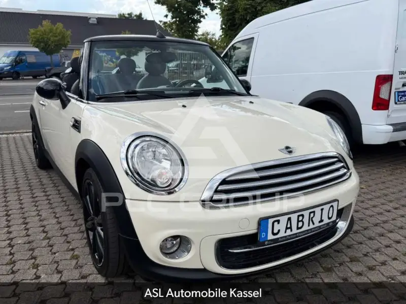 2011 Mini COOPER