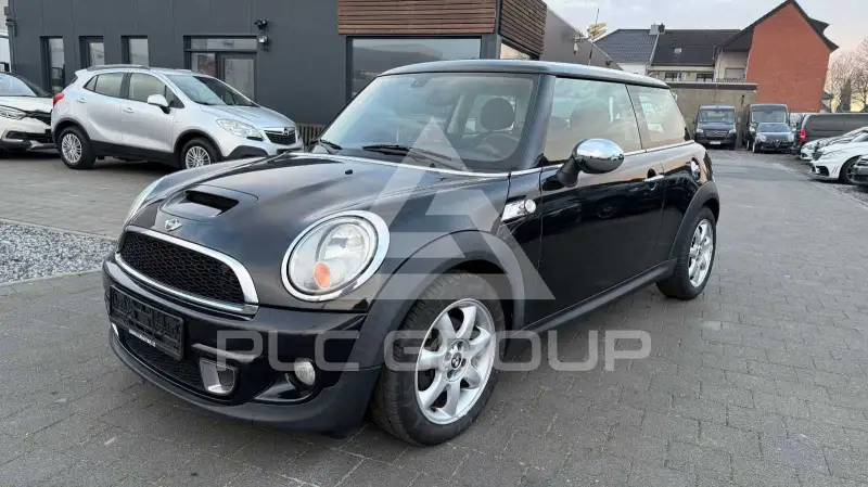 2011 Mini COOPER