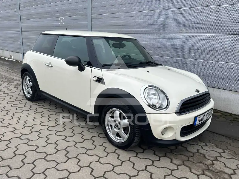 2011 Mini COOPER