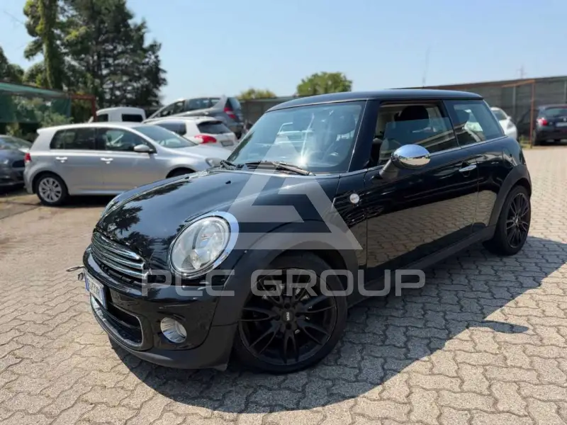 2011 Mini COOPER