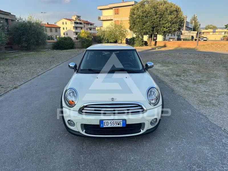 2011 Mini COOPER