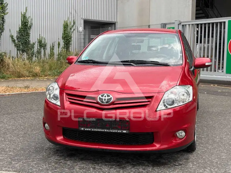 2011 Toyota AURIS