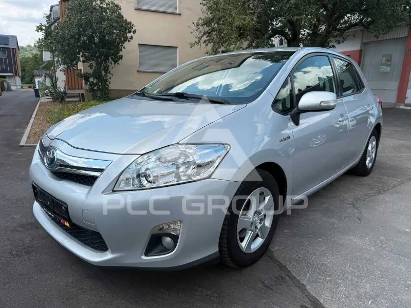 2011 Toyota AURIS