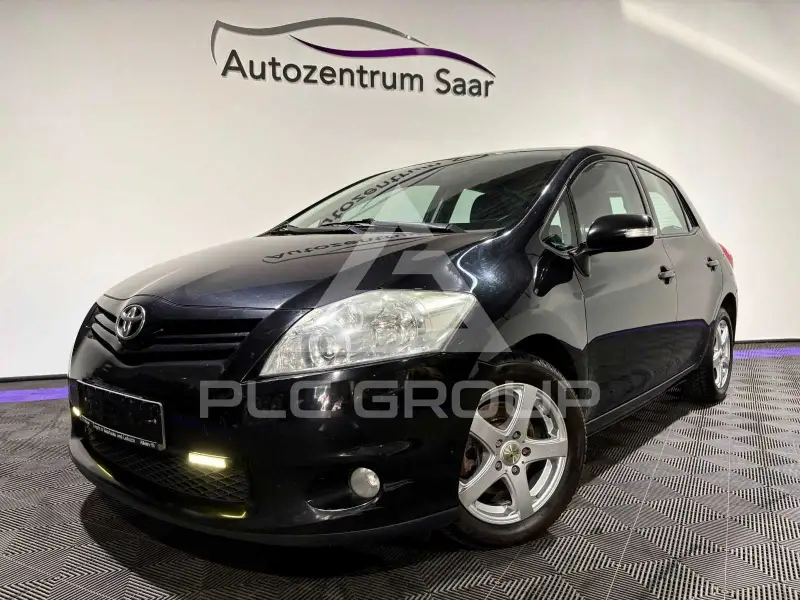 2011 Toyota AURIS